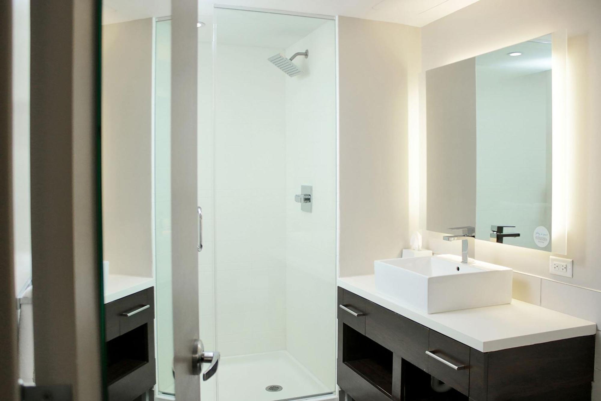 เอเลเมนต์ ไมอามี ดอรัล Hotel Sweetwater ภายนอก รูปภาพ