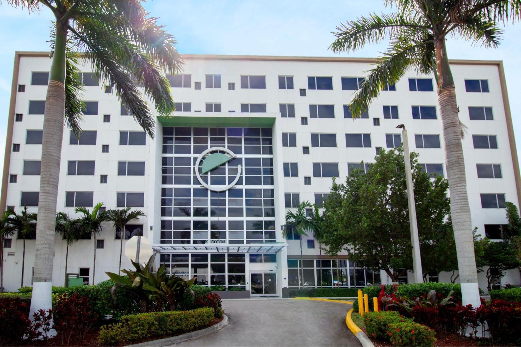 เอเลเมนต์ ไมอามี ดอรัล Hotel Sweetwater ภายนอก รูปภาพ