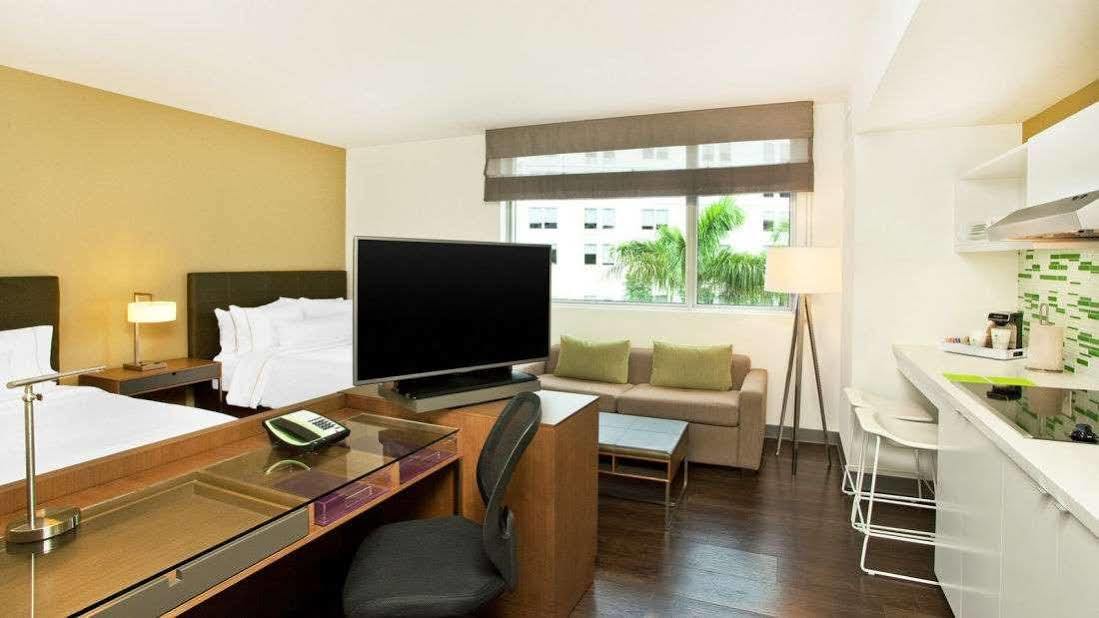เอเลเมนต์ ไมอามี ดอรัล Hotel Sweetwater ภายนอก รูปภาพ